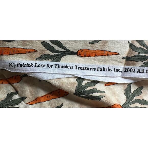 Patrick Lose for Timeless Treasures Fabric Carrot Print 42"x60" - Picture 3 of 3